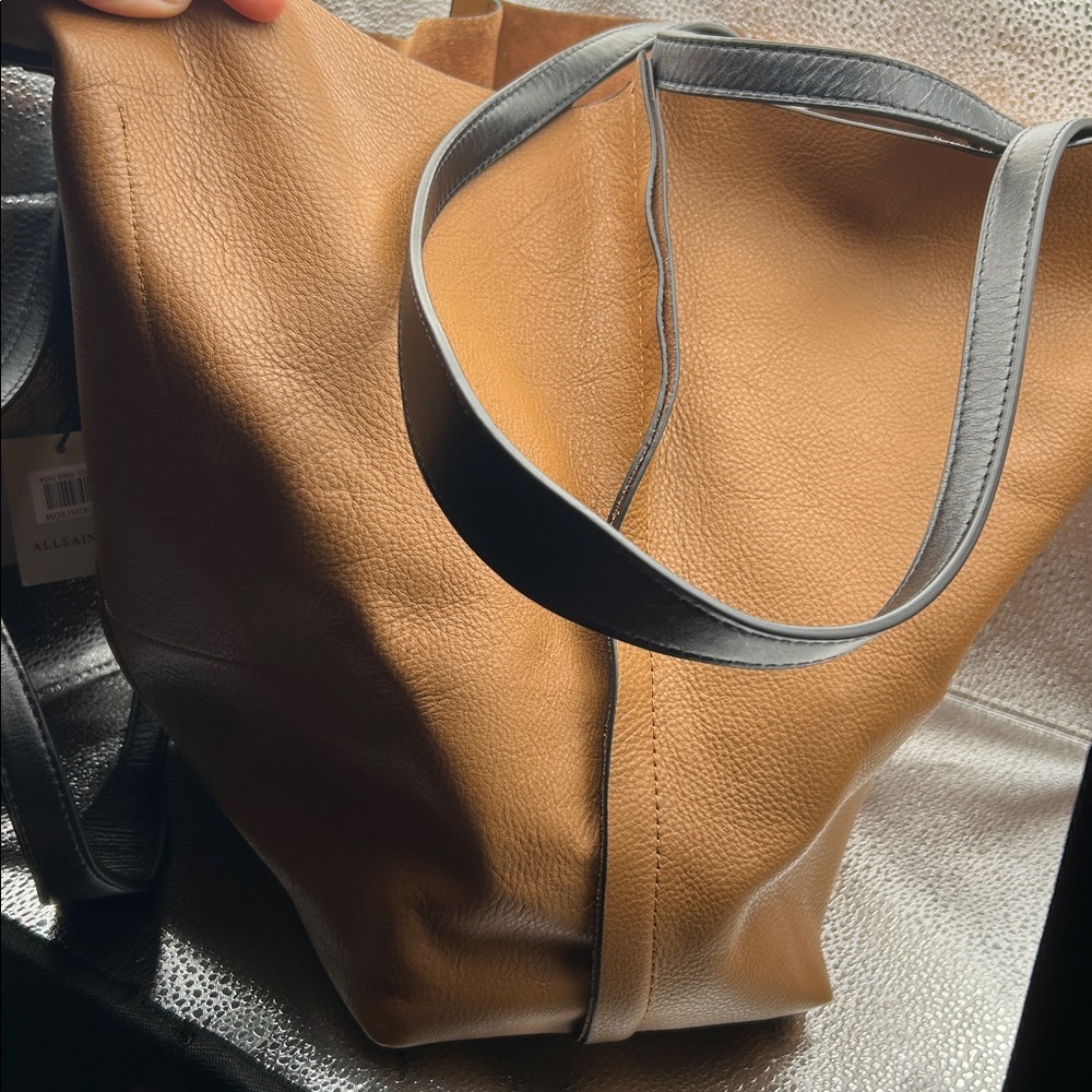 ALL SAINTS PHEONIX SPACIOUS LEATHER TOTE BAG - Picture 5 of 14